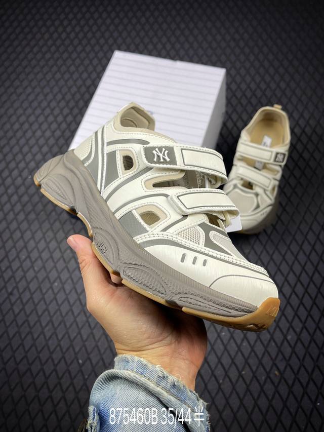 Corporate Dior Cd1 low-top mesh sports casual shoes The tongue is decorated with