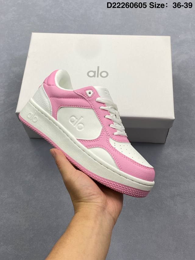 Corporate-grade with half-size Nike Air Force 1 '07 Low Air Force One low-top sp