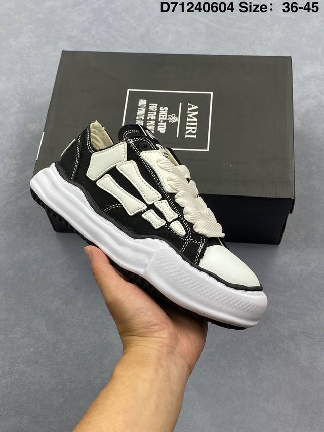 Corporate level with half size Nike Air Max 95 retro shock-absorbing air cushion