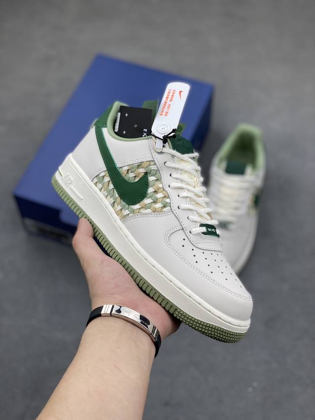 Overseas hit limited sale! Corporate-level Nike SB Dunk Low "Stussy co-branded c