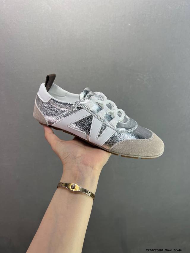 Corporate-level Adidas Ultra Boost Casual Sports Jogging Shoes The influence of