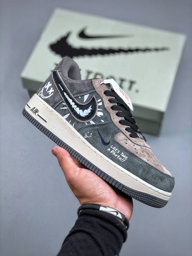 Travis Scott x Fragment Design x Jordan Air Jordan 1 Low Og Sp Mlb joint "Ny Bla