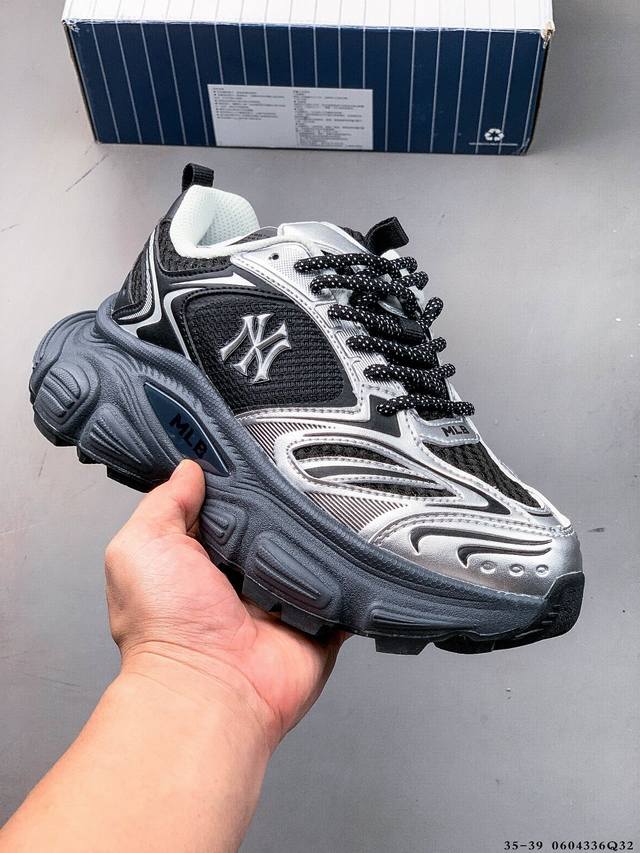 Descente Chron series unisex Chron Tempo Replica sports casual shoes canvas shoe