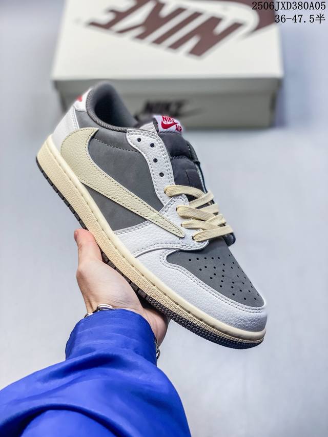 Corporate Level Nike Air Zoom Pegasus Premium Nike's new air cushioned casual ru