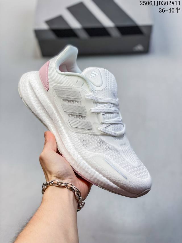 Collection Loewe X On Cloud Tilt Loewe co-branded lightweight sports casual shoe