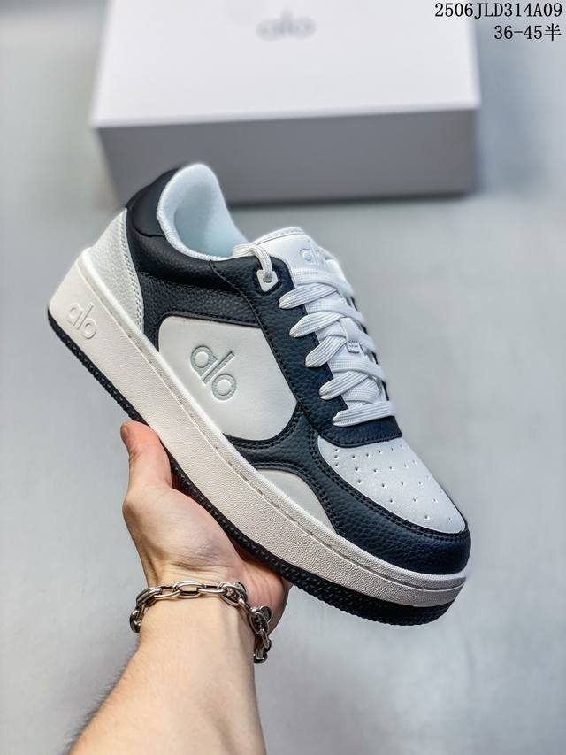 Collection Adidas Wonder Runner Thick-soled Sports Running Shoes In recent years