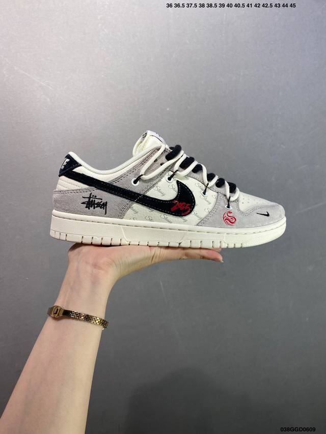 Nike Air Max 1 Nike half-palm air cushion retro running shoes Fn0697-100 Size: 3