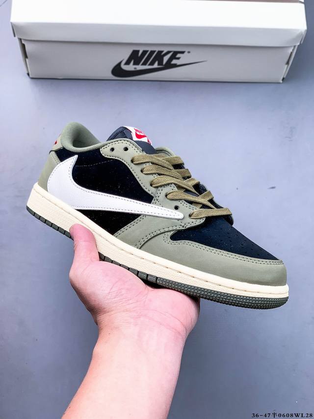 Company-level Nike Air Force 1 Low Original last and original cardboard to creat