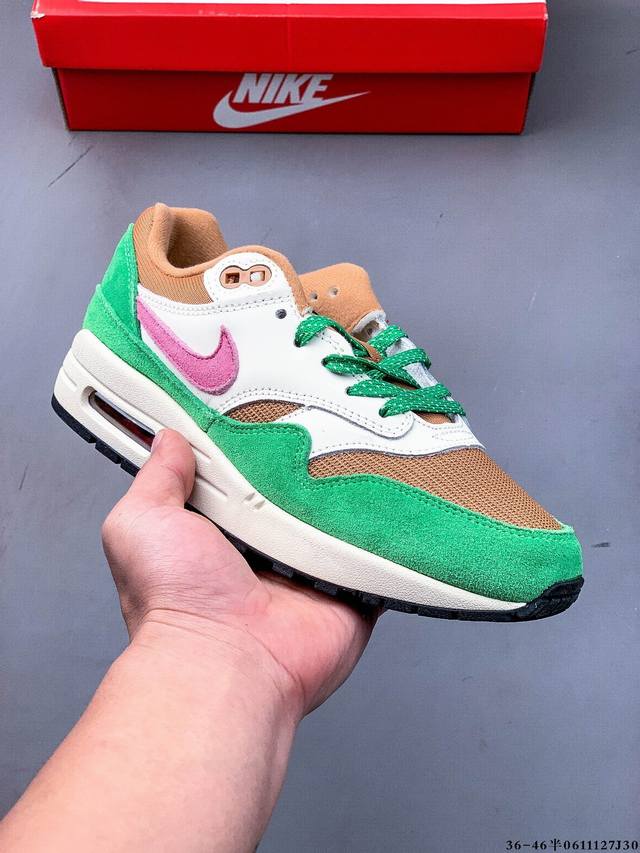 Nike Original last and original paper version development, using lychee leather