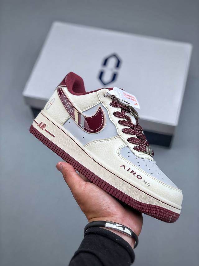 Corporate-level Hoka One One Mafate Three2 new color scheme was founded in 2019