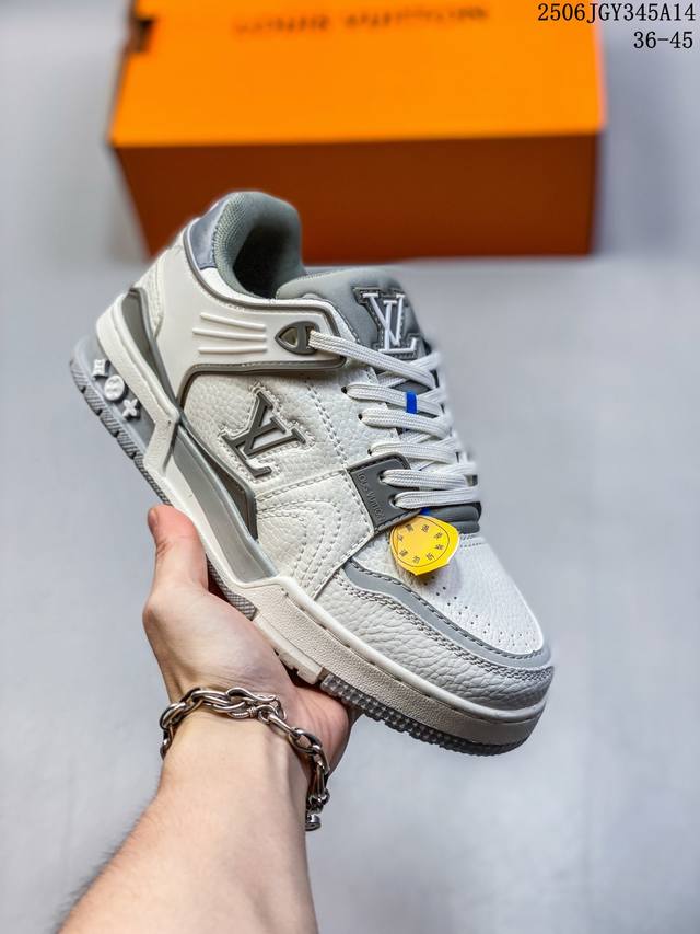 Jamaican-British designer Martine Rose is back with the Nike Shox Mr4, a new col