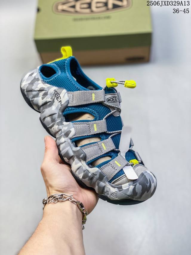 Corporate-level Hoka M Bondi 9 lightweight running shoes This brand comes from t