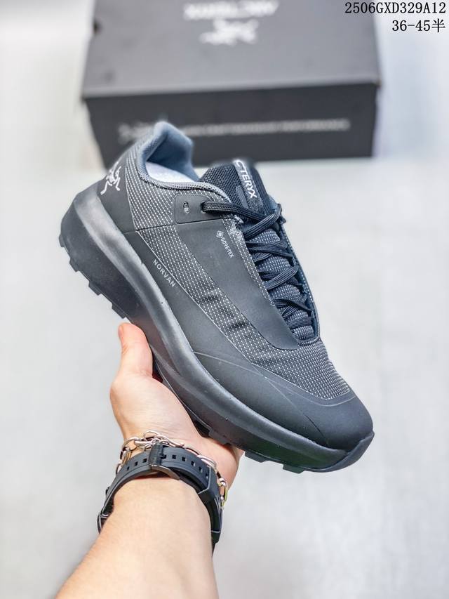 New product released by the company Nike Air Zoom Alphafly Next% adopts the desi