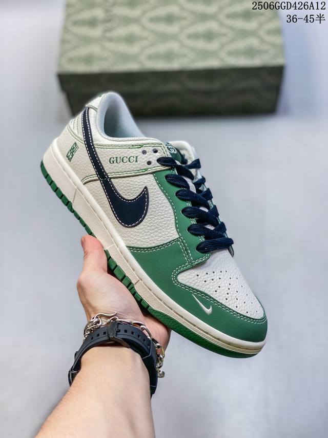 C Corporate-level Nike Air Force 1'07 Lv8 Original last and original cardboard t