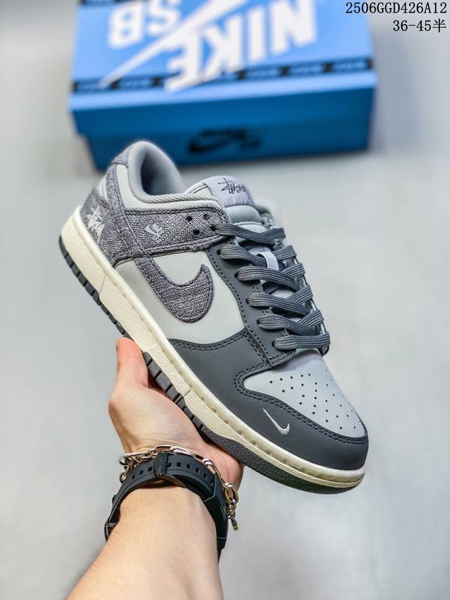 C Corporate-level Nike Air Force 1'07 Lv8 Original last and original cardboard t