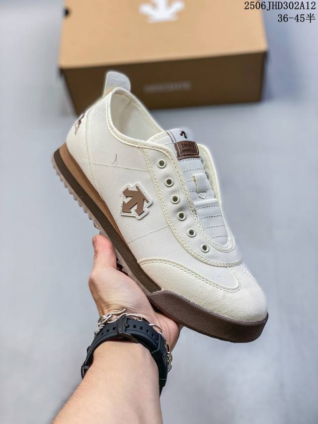 real label with half size Adidas clover men's and women's shoes Sl 72 Rs sports