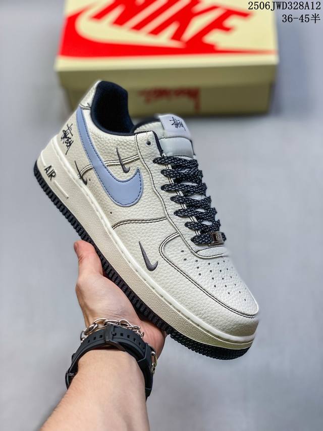 French high-end luxury brand - Balenciaga 3Xl Sneakers 3+ series low-top retro w