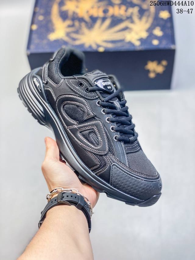 Corporate level! Miumiu 2025 early spring fashion new casual shoes with double s