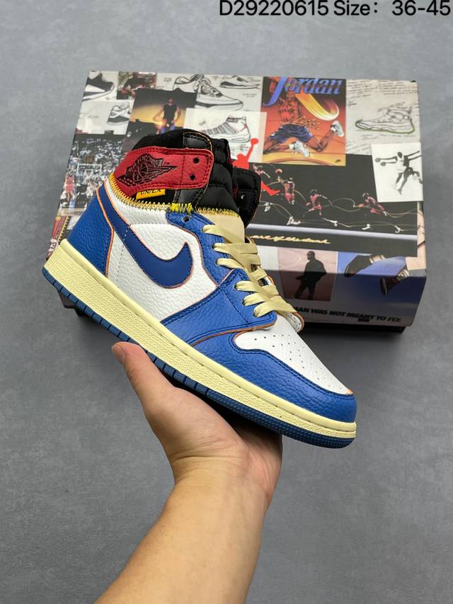 Corporate-level Nike Air Force 1'07 Original last and original cardboard to crea