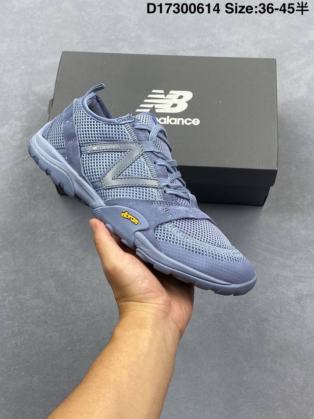 Corporate-level Hoka M Bondi 9 lightweight running shoes This brand comes from t