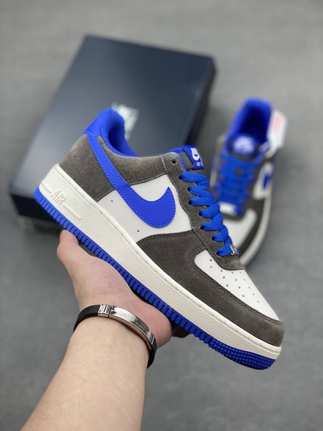 Welfare Special Price Nike Dunk Low Snake White Gray This shoe uses glacier blue