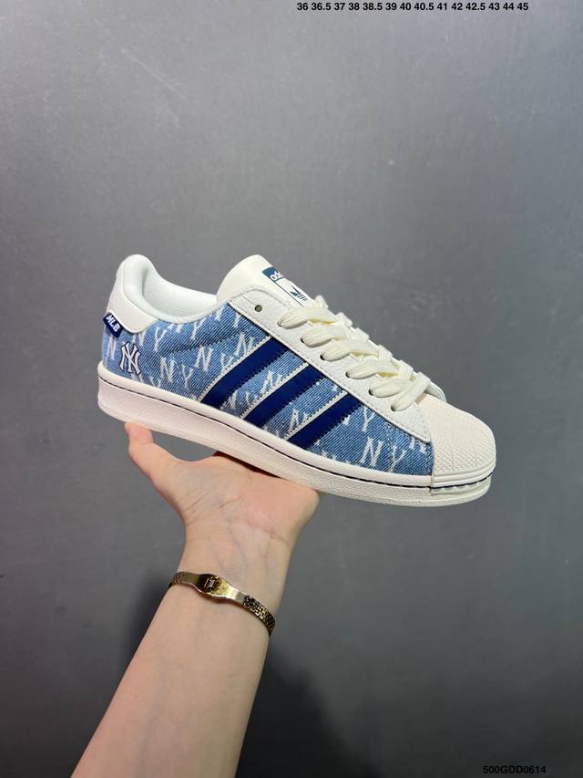 Collection Dior B30 Retro Breathable and Versatile Casual Shoes B30 uses fine le