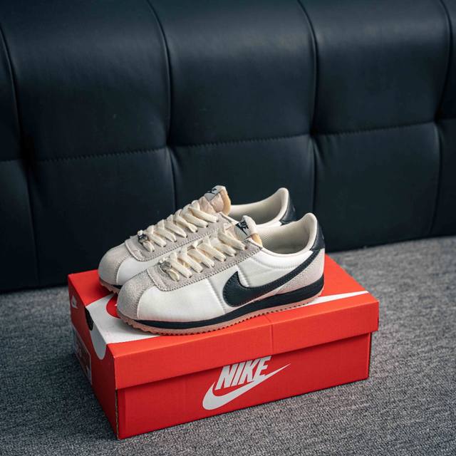 Company level! Nike Court Vision Low leather all-match casual sneakers 0608389C3