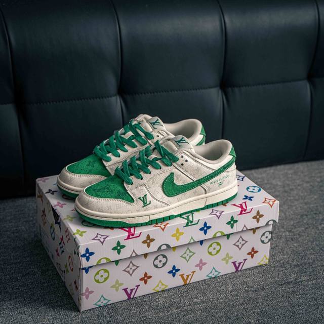 Corporate level! On Cloudrunner 2, an emerging brand of outdoor street functiona