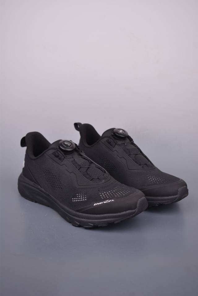 Corporate level! Descente Dualis Urban Commuter Gore-Tex Fashionable and comfort