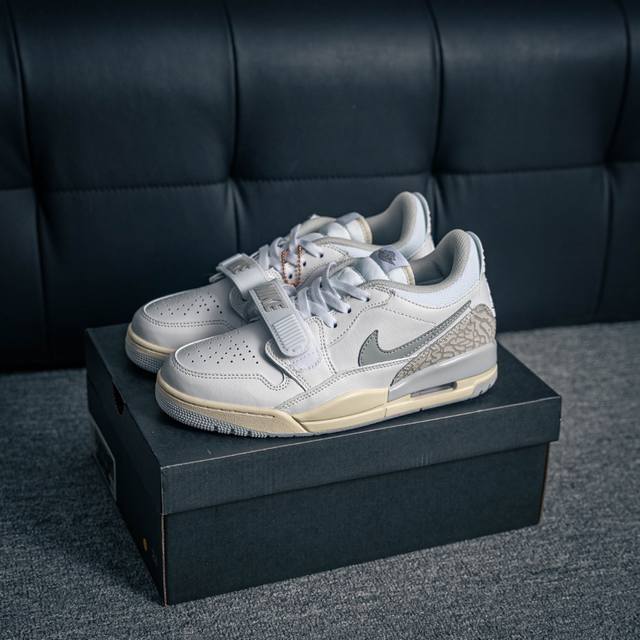 B Nike Wmns Nike Field General retro single product Corporate-level Nike Field G