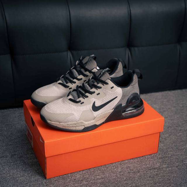 Travis Scott X Fragment Design X Jordan Air Jordan 1 Low Og Sp Lv Joint "Light B