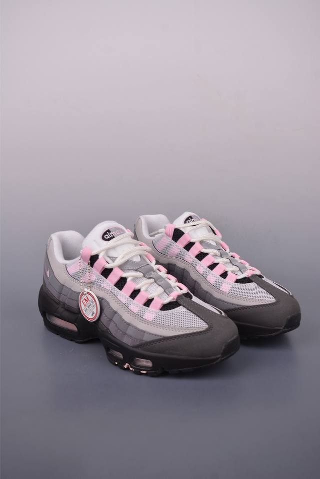 Jordan Jordan men's and women's shoes are half-size, upgraded from the original