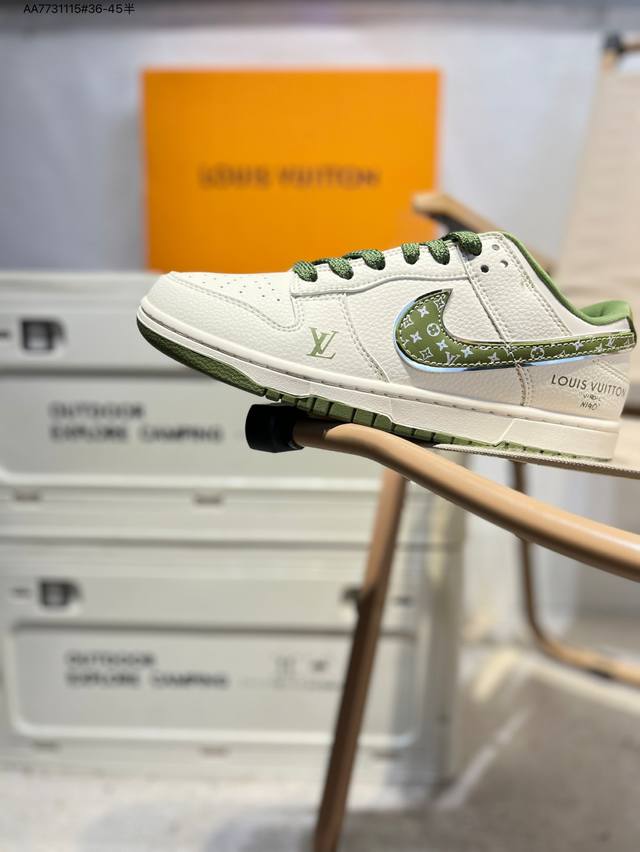 Original last and original paper version of men's and women's shoes, developed w
