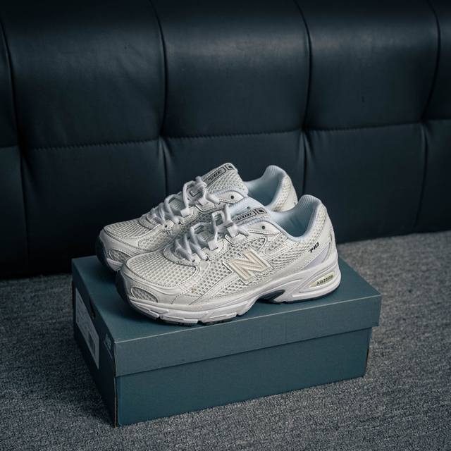Corporate-level New Balance Corporate-level version Nb9060 co-branded retro casu