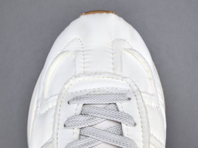 Louis Vuitton Louis Vuitton Trainer Maxi Low Leather Sneaker is made in Guangdon