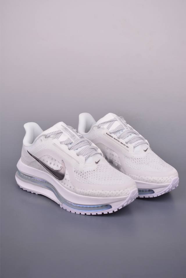 Louis Vuitton men's and women's shoes are equipped with a thick drawer gift shoe