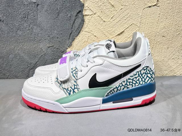 High-end custom Travis Scott x Jordan 1 Low Gucci joint-dark green, white and br