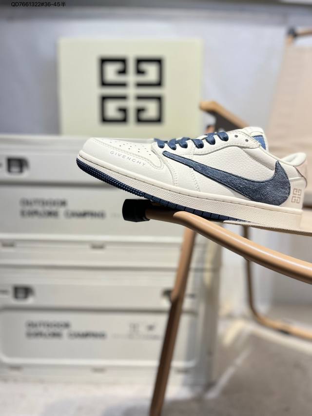 Authentic label with half size Nike Sb Dunk Low Sb series dunk series retro low-