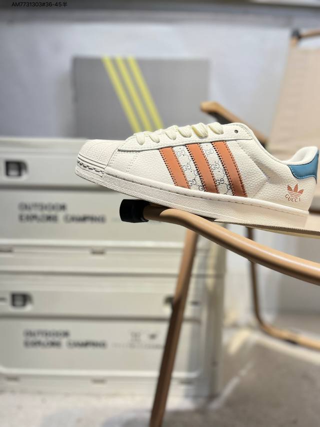 Adidas Ozweego men's and women's casual shoes Ee6464 Size: see picture Code: 06J