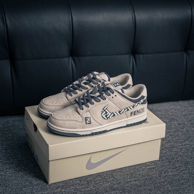 Nike Zoom Fly 3 Moon Landing Jacquard surface is breathable and comfortable. The