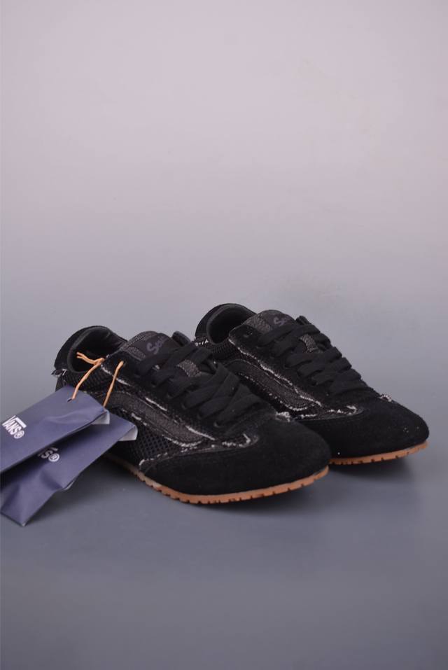 Customized sneakers joint model Dunk Low Aic couples customized joint model orig