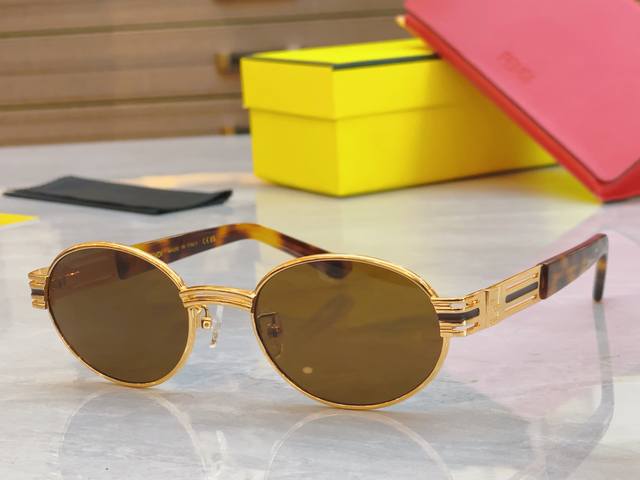 Hermes Rose Gold High Version Black and White, Milk Tea Color Enamel Medium Brac