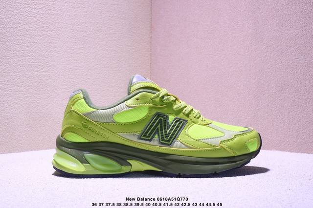 New Balance New Balance men's and women's shoes are half-size, upgraded from the