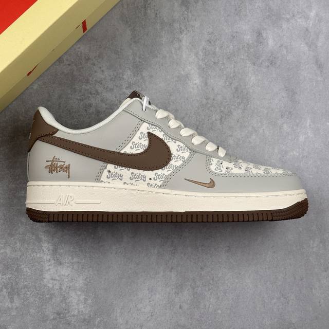 Local core private Nike Air Force 1'07 Low Stussy co-branded printed brown hook
