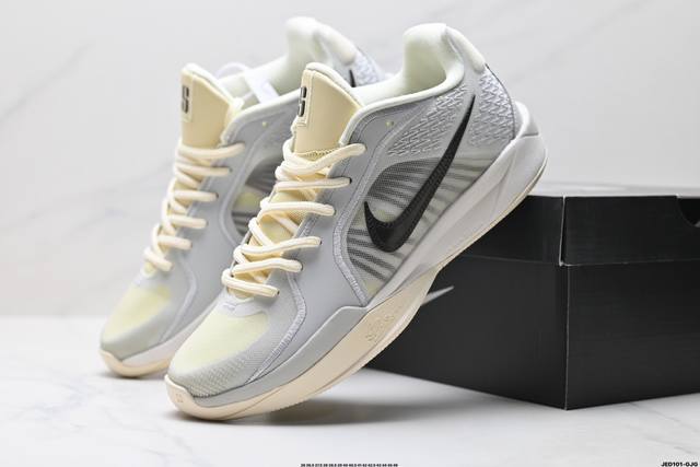 genuine Nike Sabrina 2 Nike lightweight wear-resistant shock-absorbing low-top b