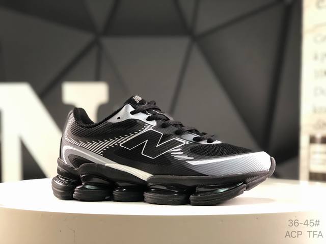 New Balance Nb U 0 sports running shoes. This classic shoe is re-engraved, addin
