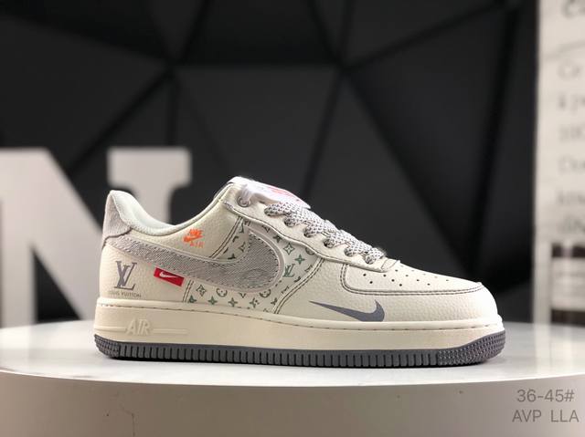 Corporate-grade with half-size Nike Air Force 1 '07 Low Air Force One low-top sp