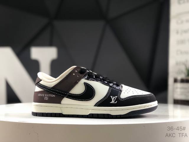 Nike Sb Dunk Low high-end customized low-top casual sneakers with customized sho