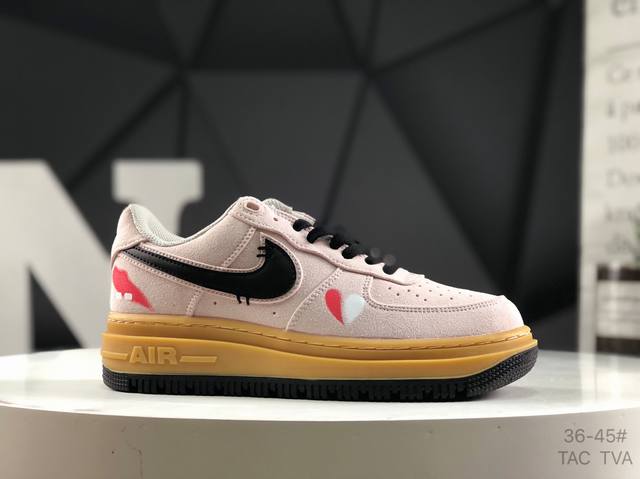 Nike Air Force 1 '07 Air Force One versatile casual sports sneakers. Soft and el