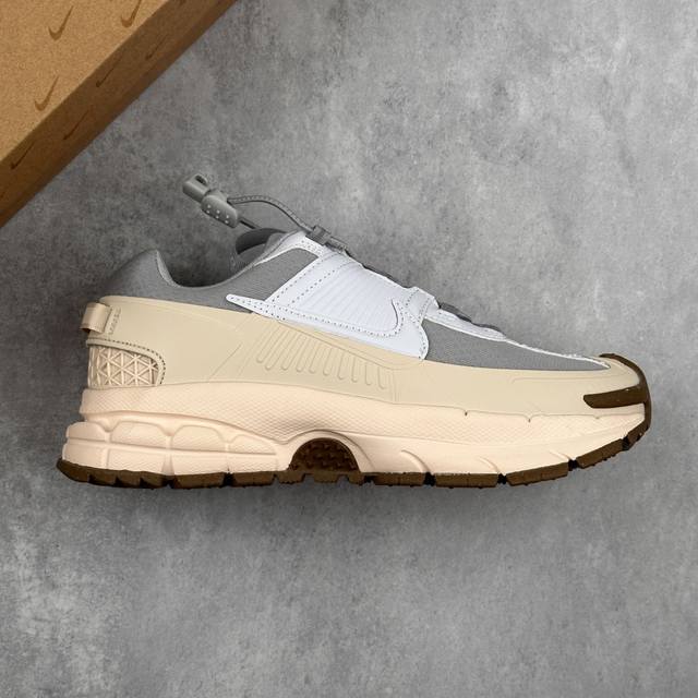 local core private company-level Nike Zoom Vomero Roam marathon retro running fi